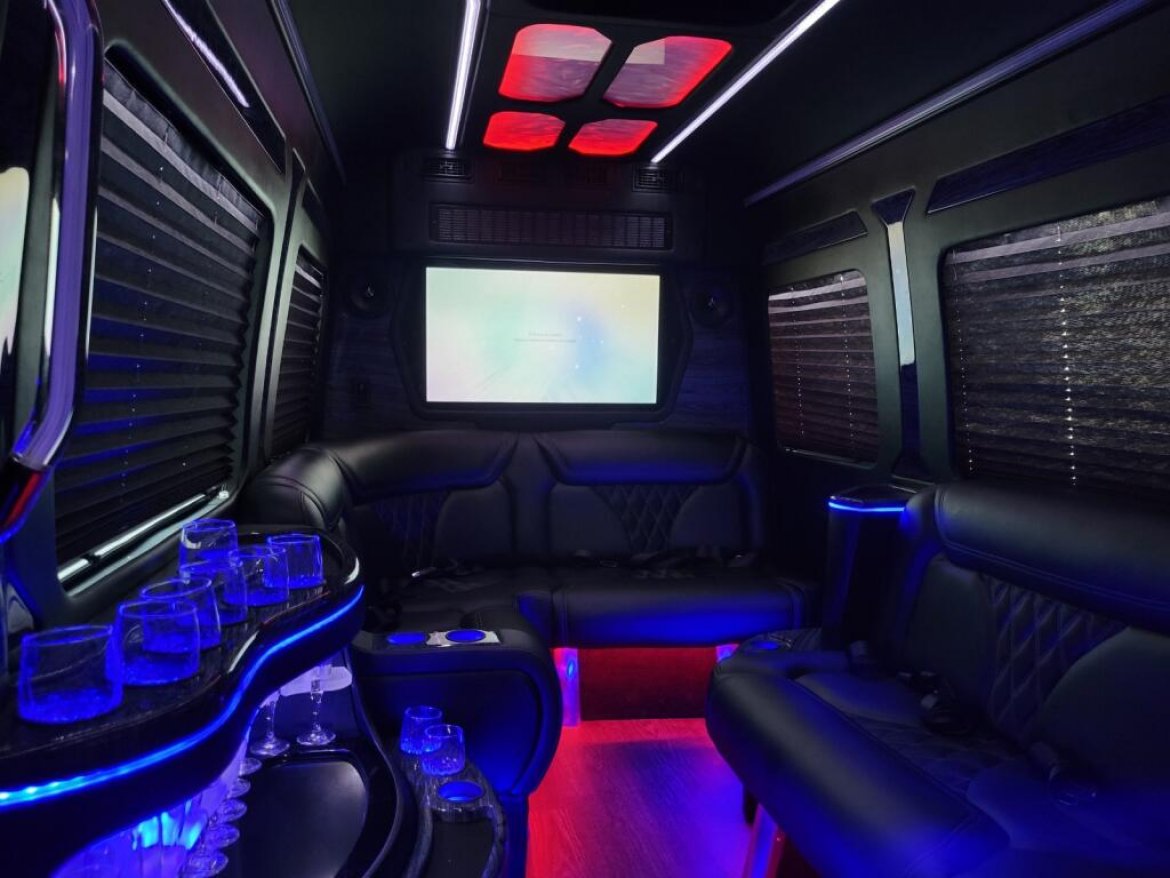 Sprinter for Sale in fontana, CA - Photo 16
