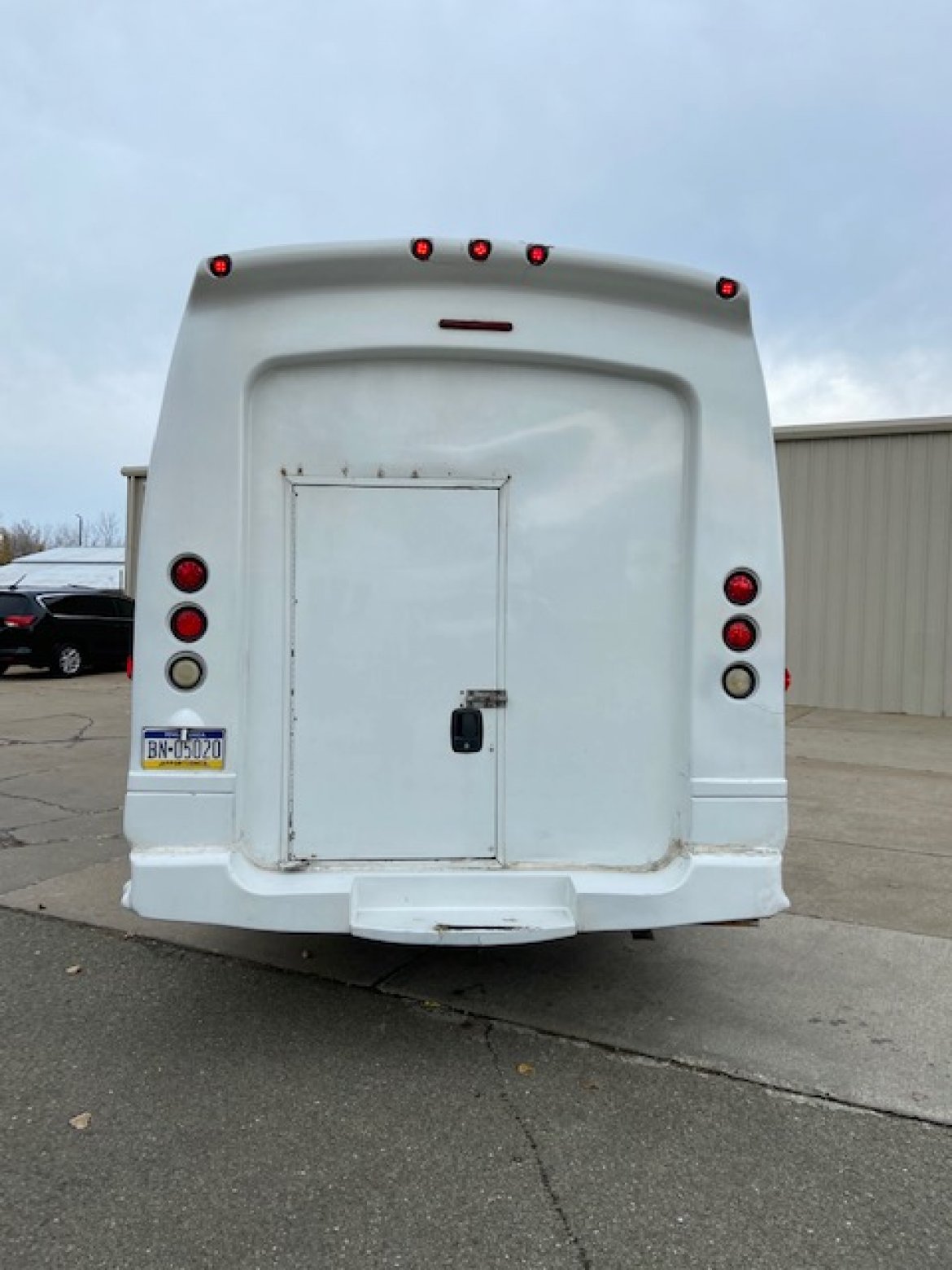 Limo Bus for Sale in Erie, PA - Photo 17