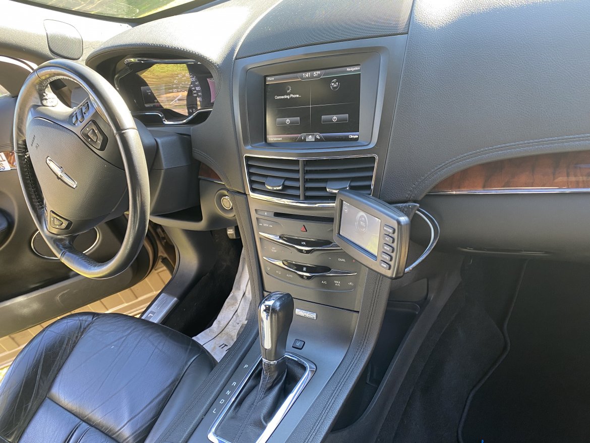 Limousine for Sale in Pasadena, CA - Photo 18