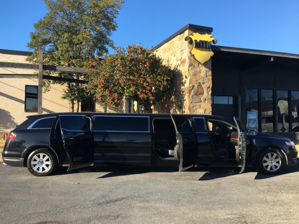 2015 Lincoln MKT Limousine for Sale in Richmond, VA - Photo 2