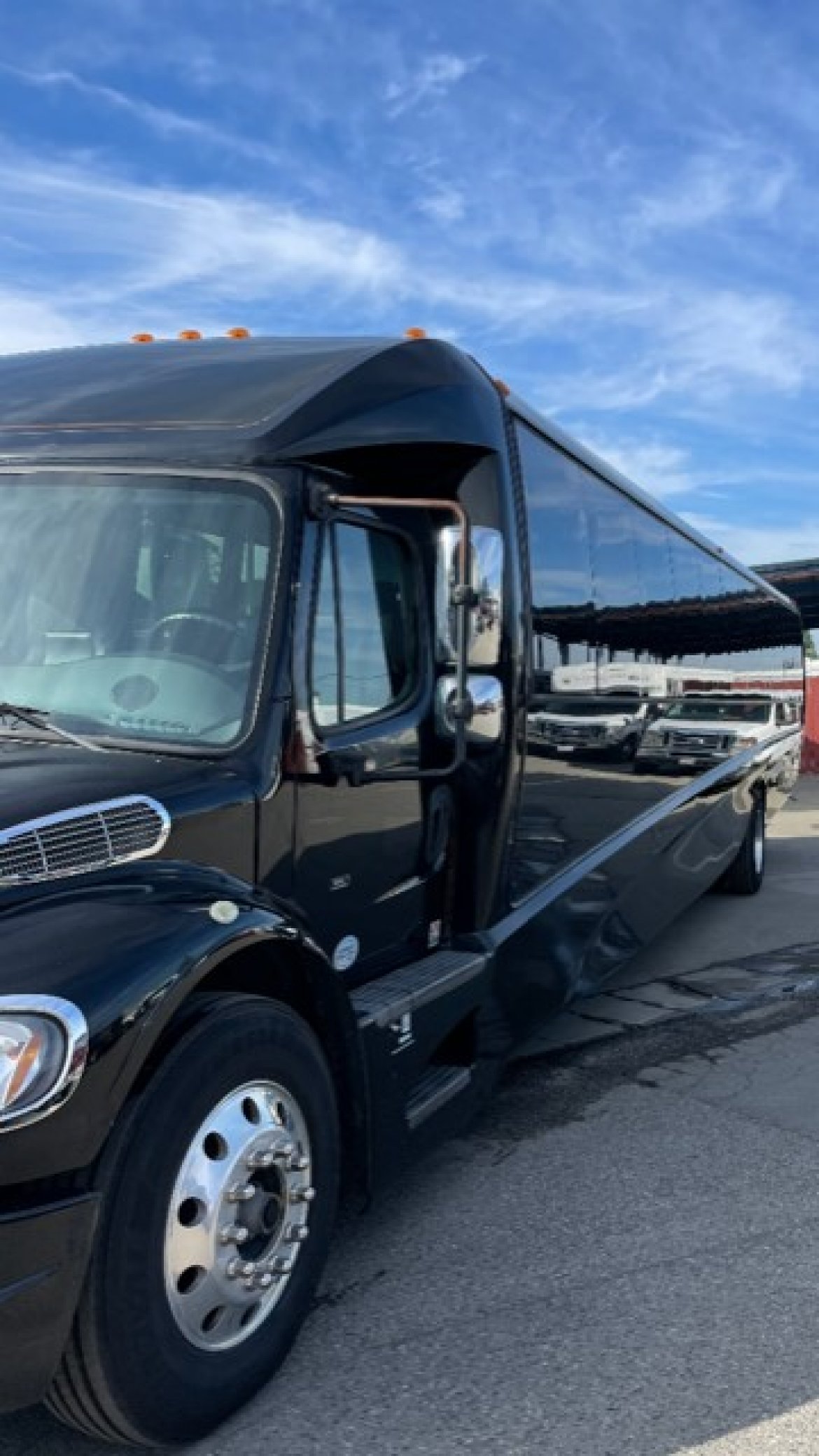 Executive Shuttle for Sale in ANAHEIM, CA - Photo 4