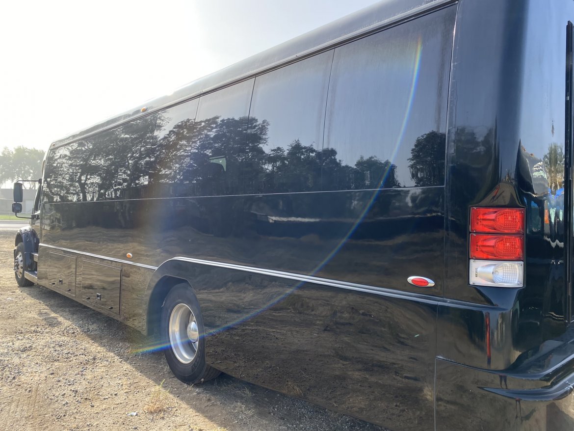 Executive Shuttle for Sale in Laguna Niguel, CA - Photo 4