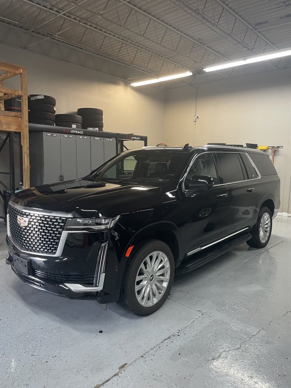 2021 Cadillac Escalade SUV for Sale in North Royalton, OH - Photo 3
