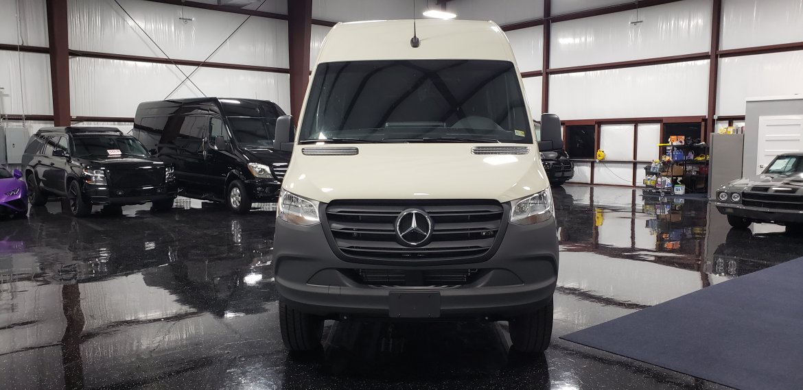 Sprinter for Sale in Houston, TX - Photo 2