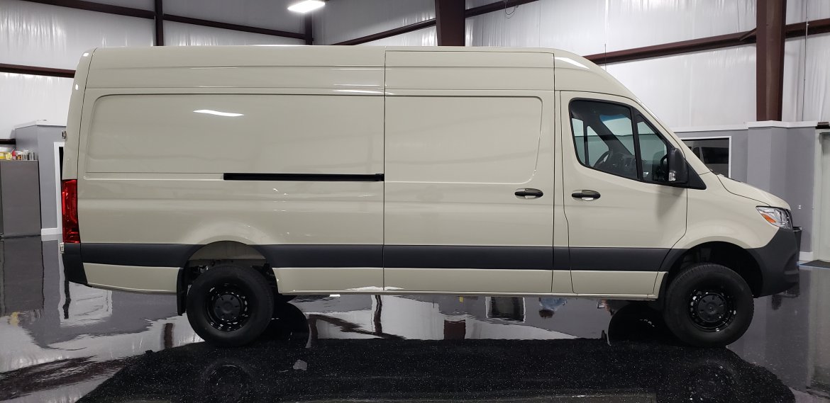 Sprinter for Sale in Houston, TX - Photo 4