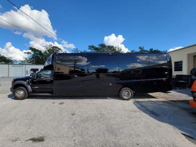 2018 Ford F550 Limo Bus for Sale in Orlando, Florida, US - Photo 4