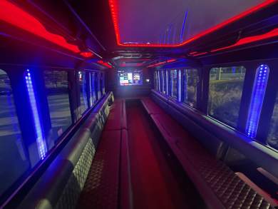 2018 Ford F550 Limo Bus for Sale in Orlando, Florida, US - Photo 3