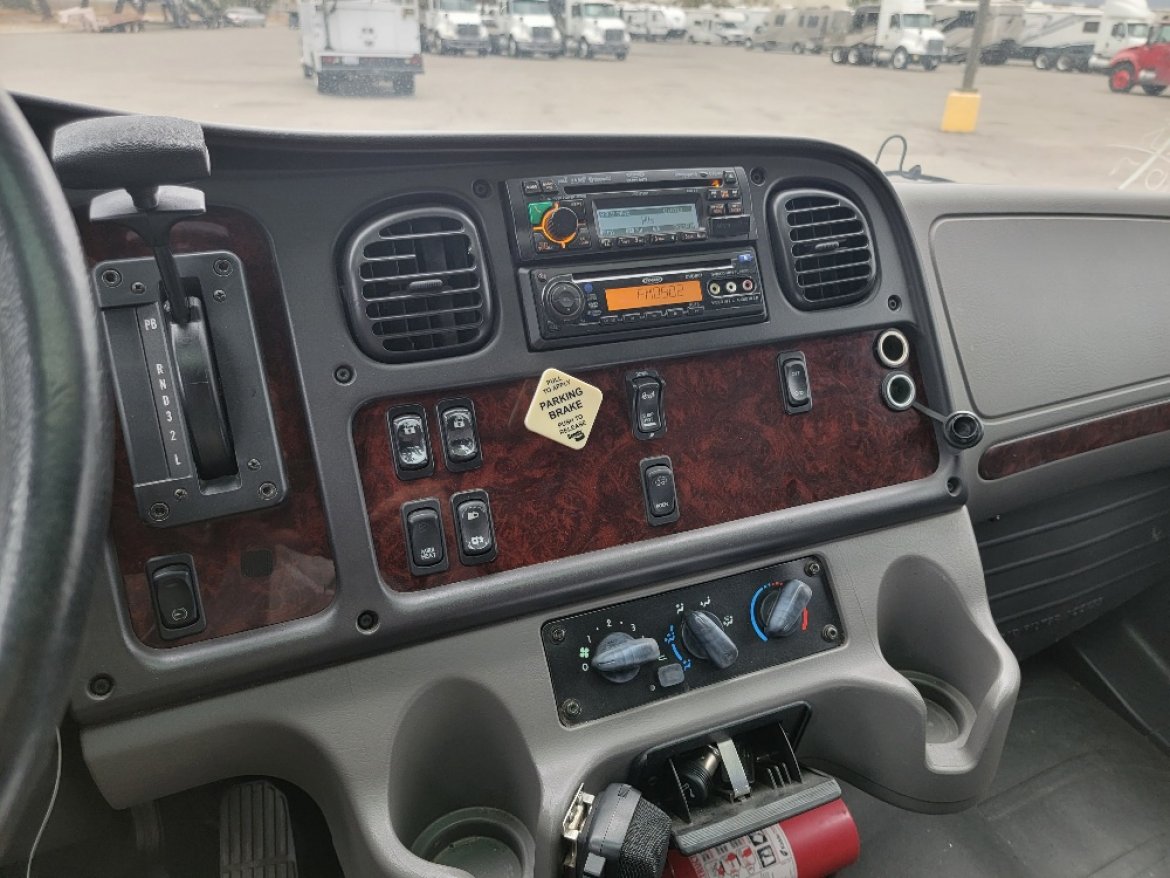 Executive Shuttle for Sale in Los Angeles, CA - Photo 6