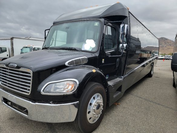 2016 Freightliner M2 Executive Shuttle for Sale in Los Angeles, CA - Main Photo