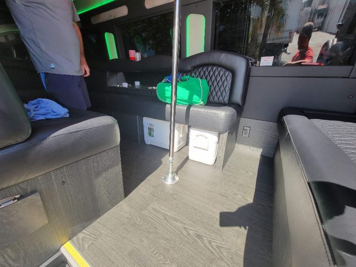Sprinter for Sale in Orlando, FL - Photo 17
