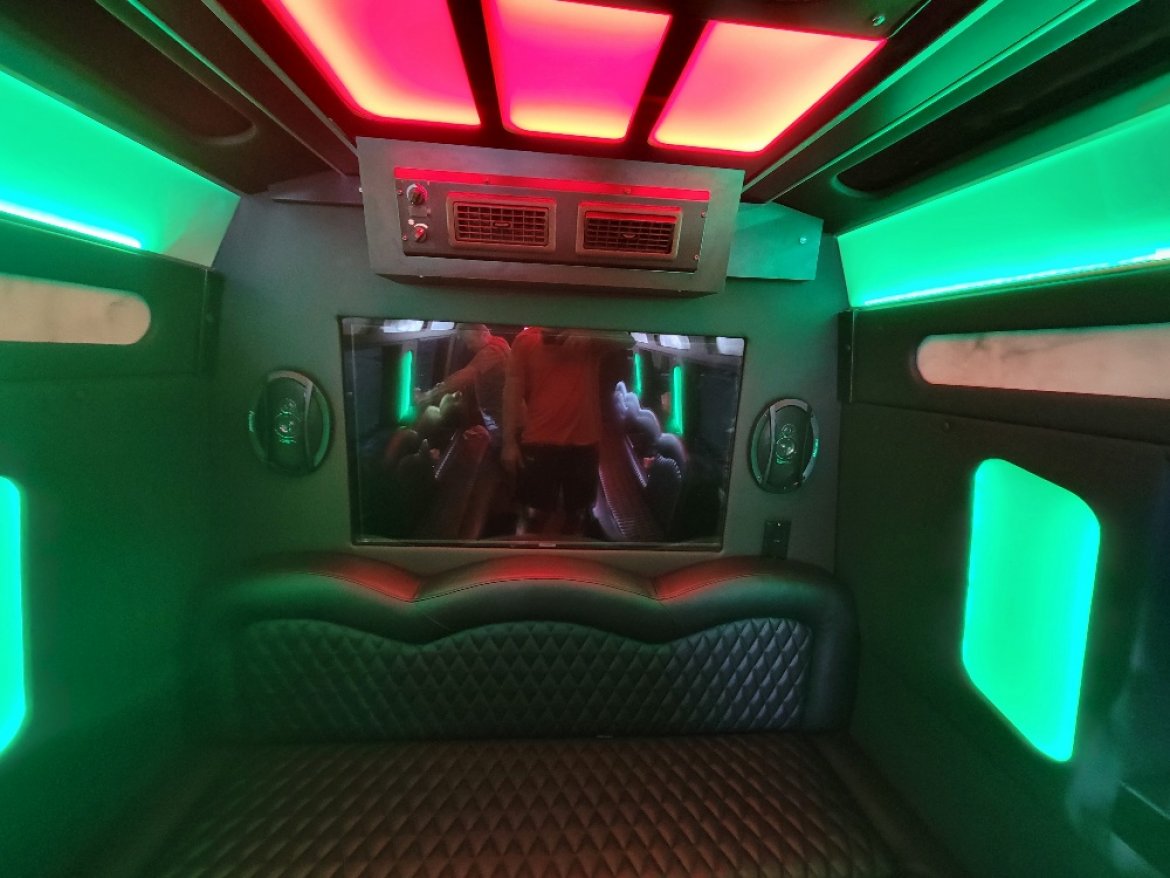 Sprinter for Sale in Orlando, FL - Photo 14