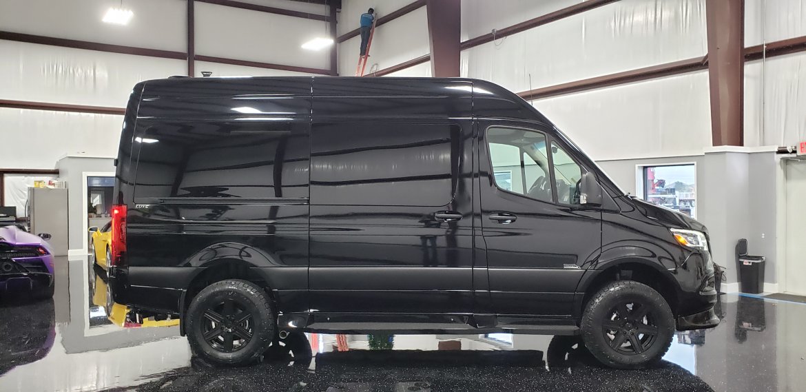 Sprinter for Sale in Houston, TX - Photo 4