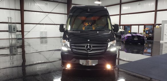 2015 Mercedes-Benz Sprinter 2500 Daycruiser with 4 Captains Sprinter for Sale in Houston, TX - Photo 2