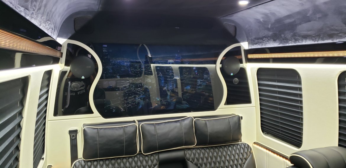 Sprinter for Sale in Houston, TX - Photo 17