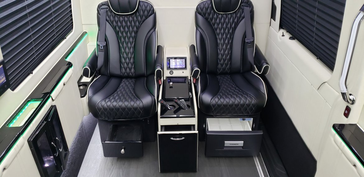 Sprinter for Sale in Houston, TX - Photo 30