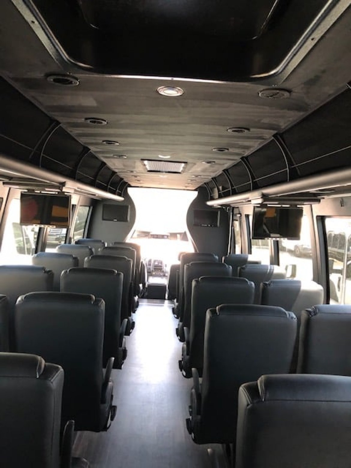 Executive Shuttle for Sale in Pasadena, MD - Photo 6