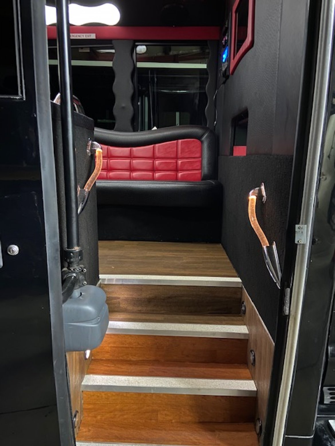 Limo Bus for Sale in Erie, PA - Photo 2