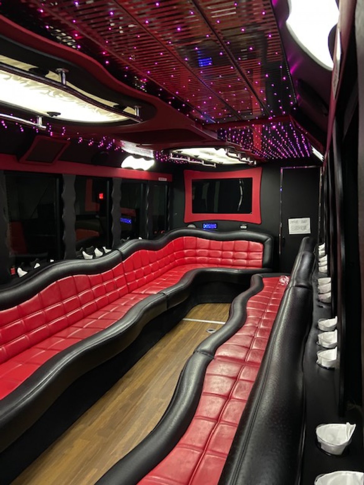 Limo Bus for Sale in Erie, PA - Photo 5