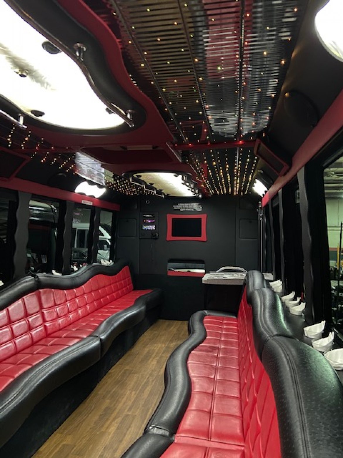 Limo Bus for Sale in Erie, PA - Photo 10