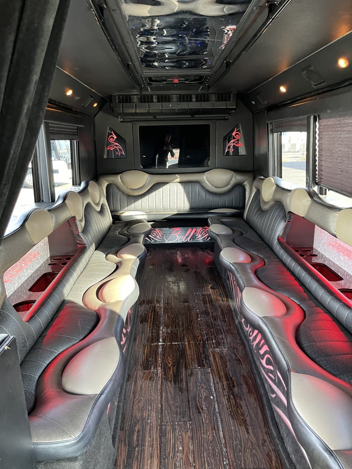 Limo Bus for Sale in Las Vegas, NV - Photo 43