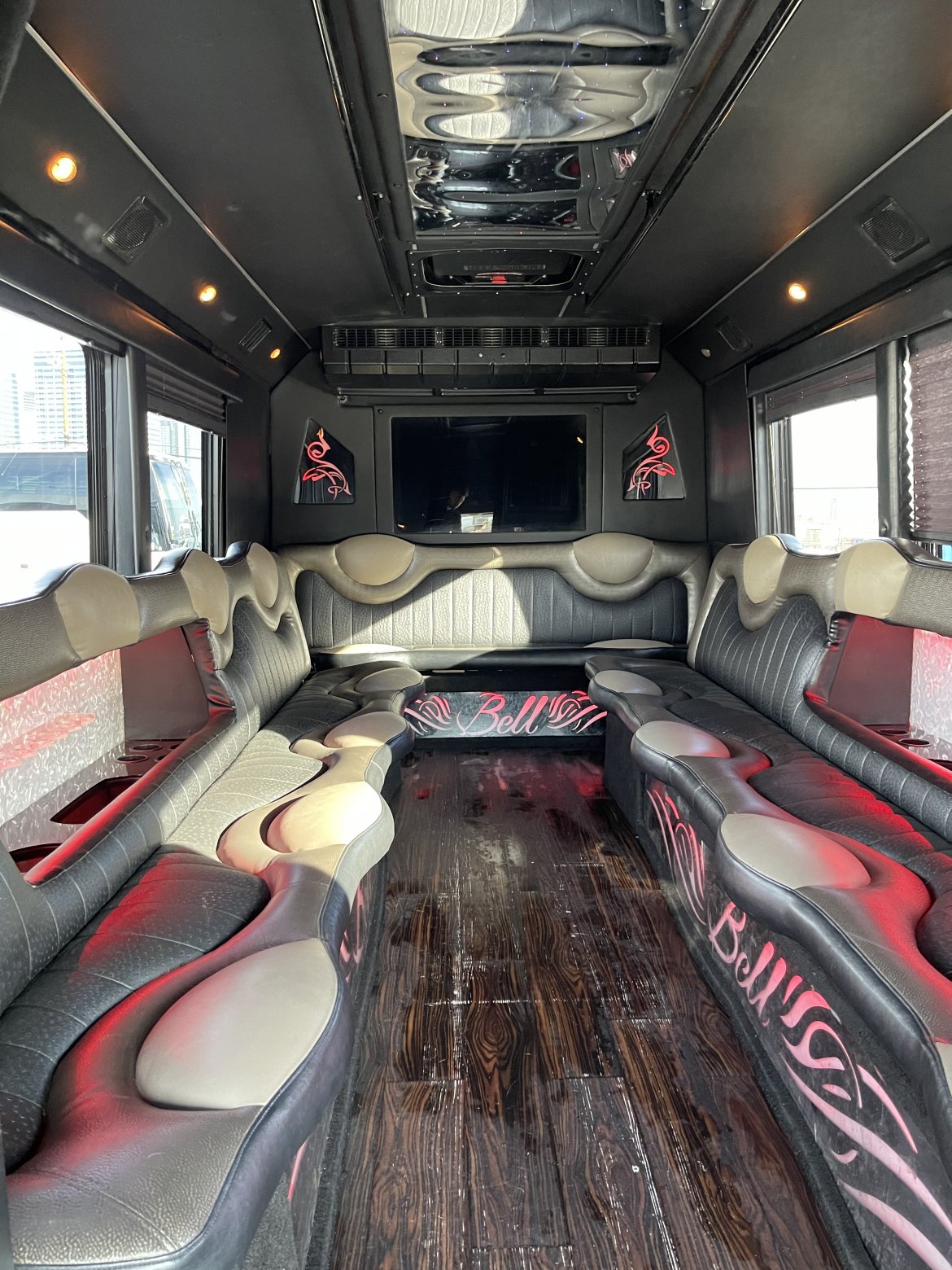 Limo Bus for Sale in Las Vegas, NV - Photo 44