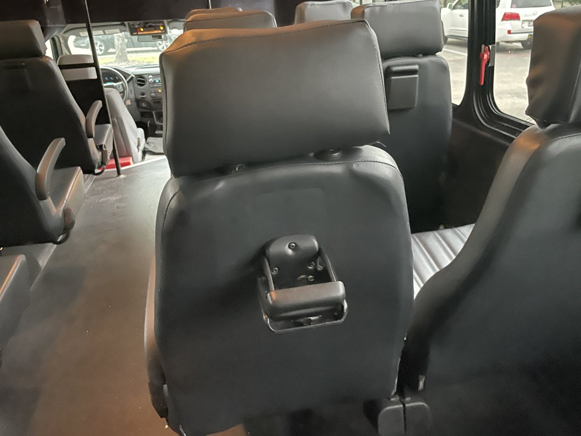 Executive Shuttle for Sale in Houston, TX - Photo 8