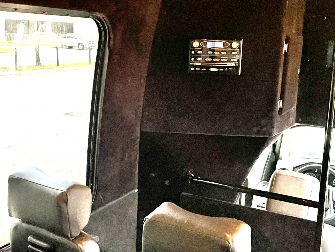 Executive Shuttle for Sale in Houston, TX - Photo 13