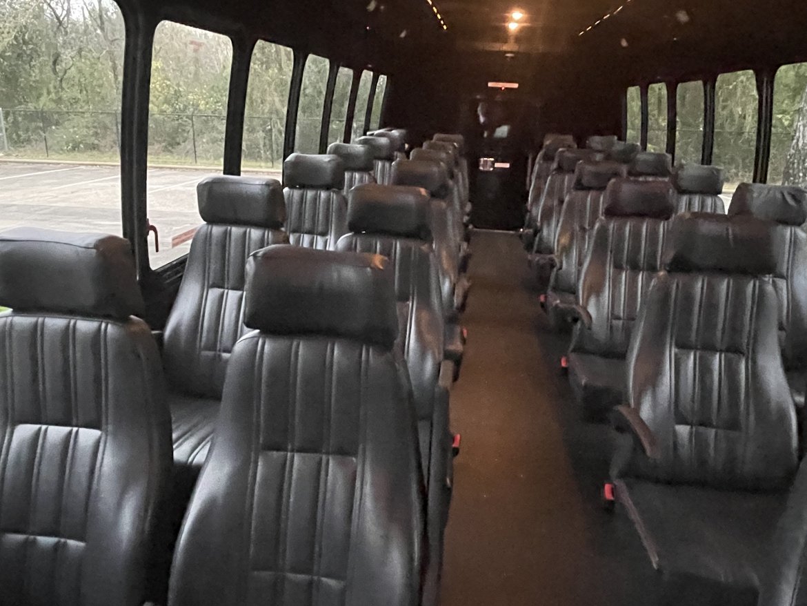 Executive Shuttle for Sale in Houston, TX - Photo 14