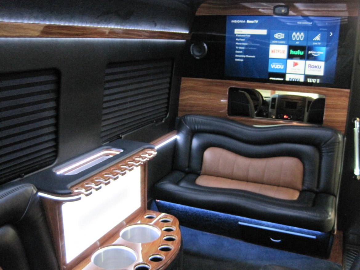 Limousine for Sale in OZARK, MO - Photo 20