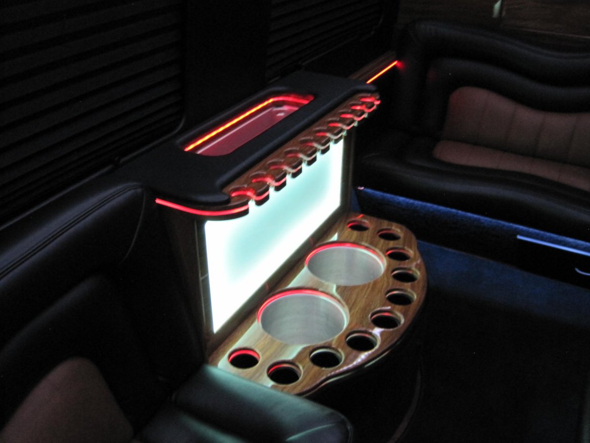 Limousine for Sale in OZARK, MO - Photo 29