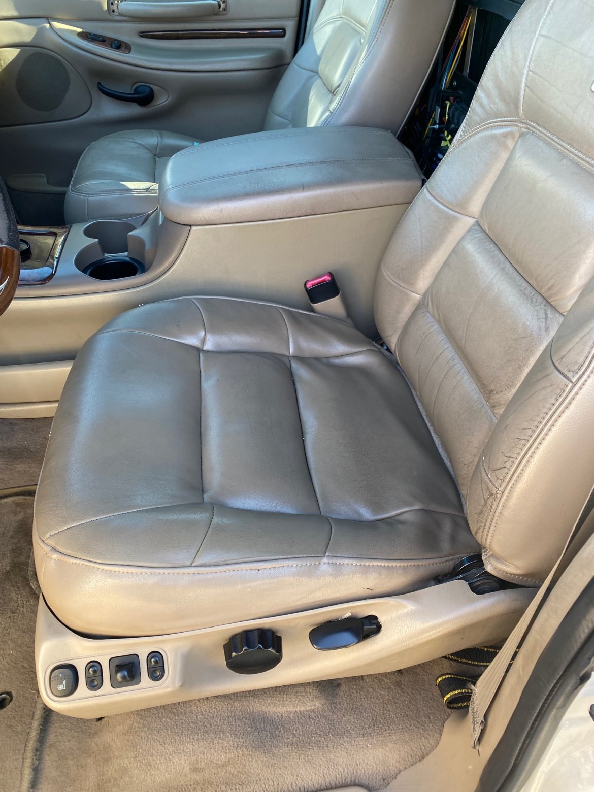 Limousine for Sale in Maryville, IL - Photo 10