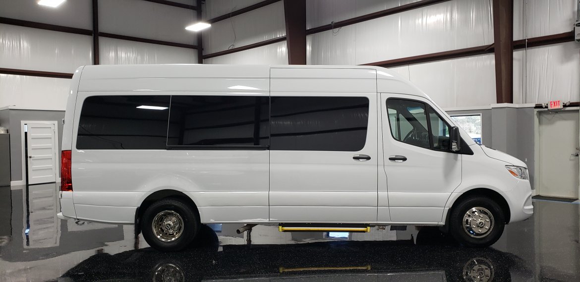 Sprinter for Sale in Houston, TX - Photo 4