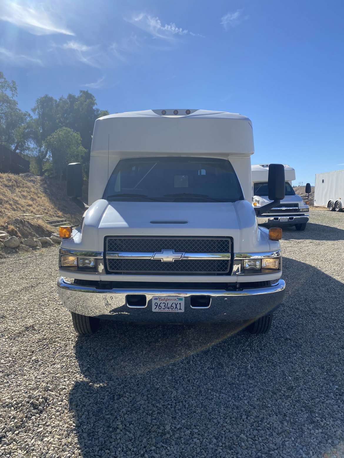 Shuttle Bus for Sale in Agua Dulce, CA - Photo 2