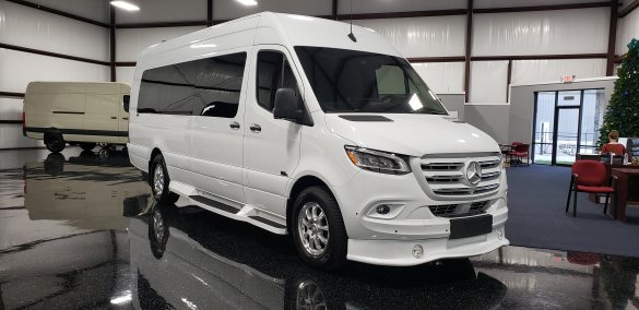 2020 Mercedes-Benz Sprinter 3500 170" Luxe Cruiser Sprinter for Sale in Houston, TX - Main Photo
