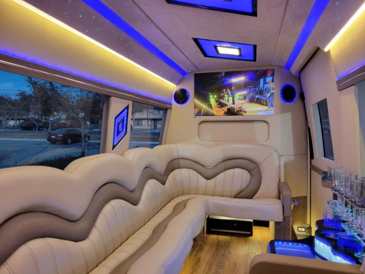 Sprinter for Sale in fontana, CA - Photo 13