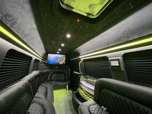 2021 Mercedes-Benz Sprinter 3500 Sprinter for Sale in North Royalton, OH - Main Photo