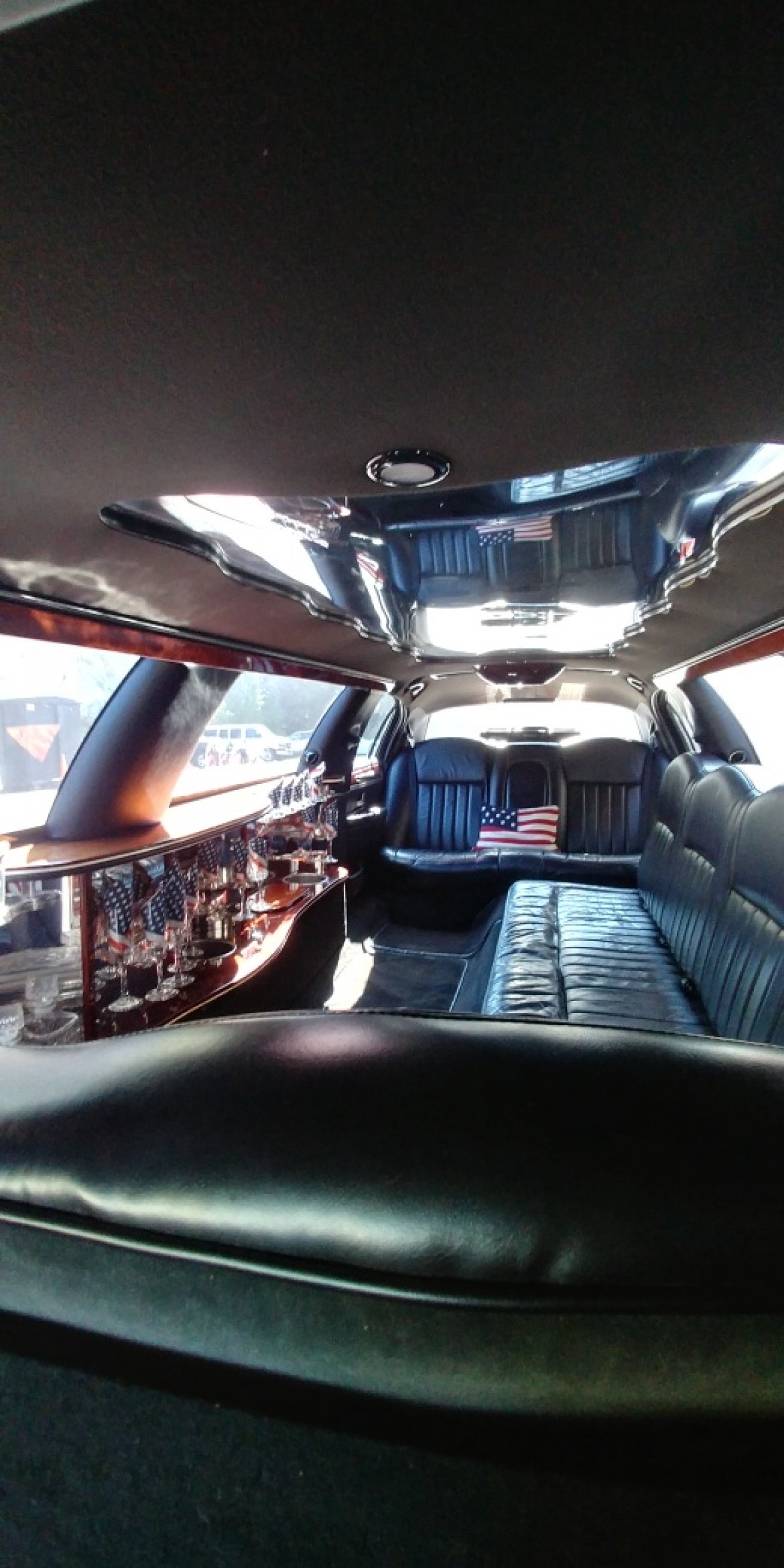 Photo of Limousine for sale: 2006 Lincoln TOWN CAR  120" by ROYAL
