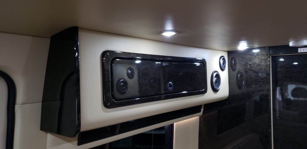 Limo Bus for Sale in Houston, TX - Photo 33