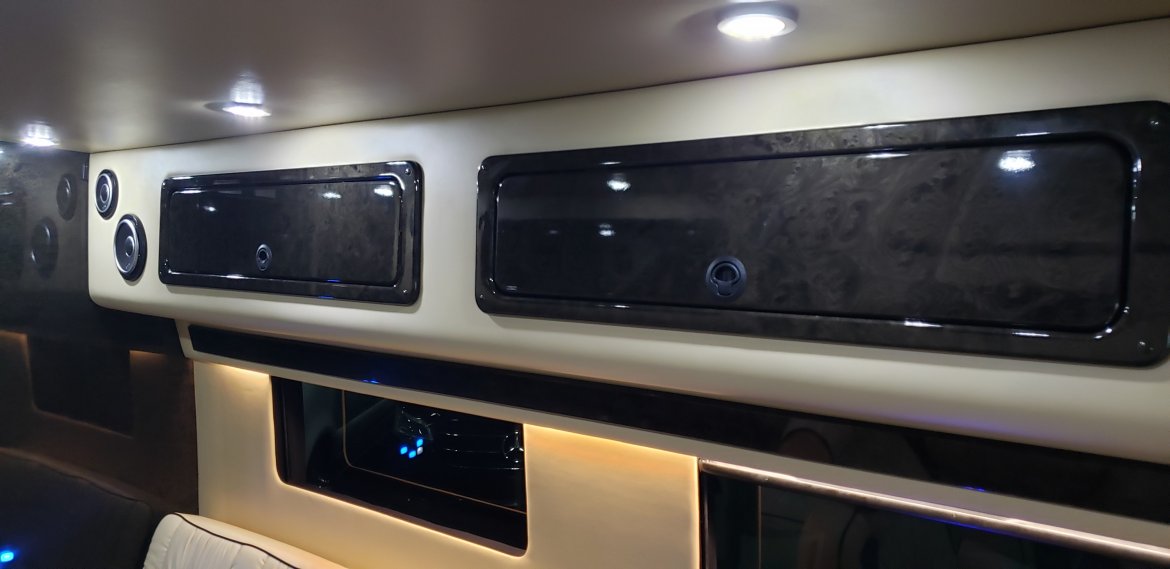 Limo Bus for Sale in Houston, TX - Photo 34