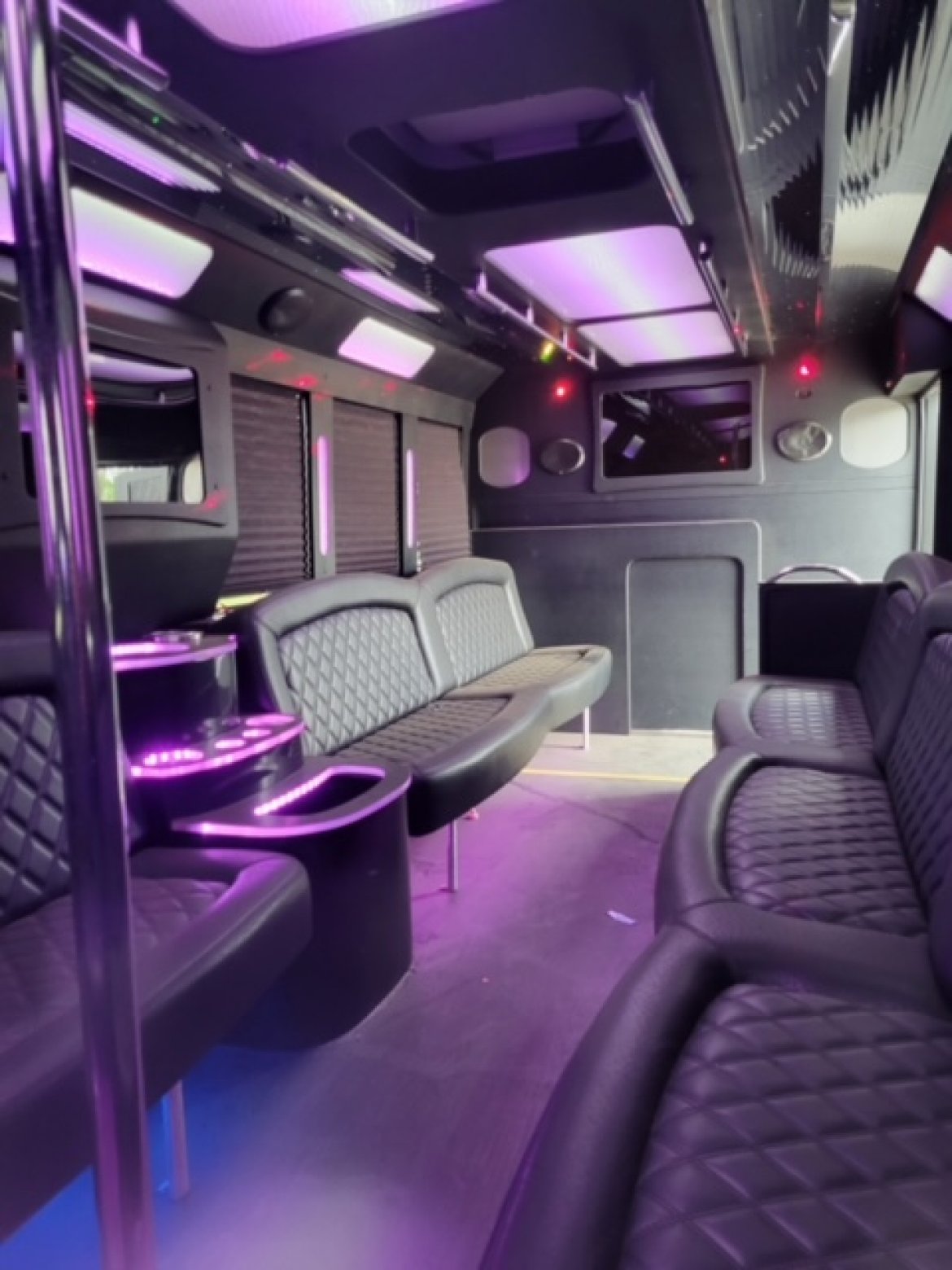 Limo Bus for Sale in fontana, CA - Photo 11