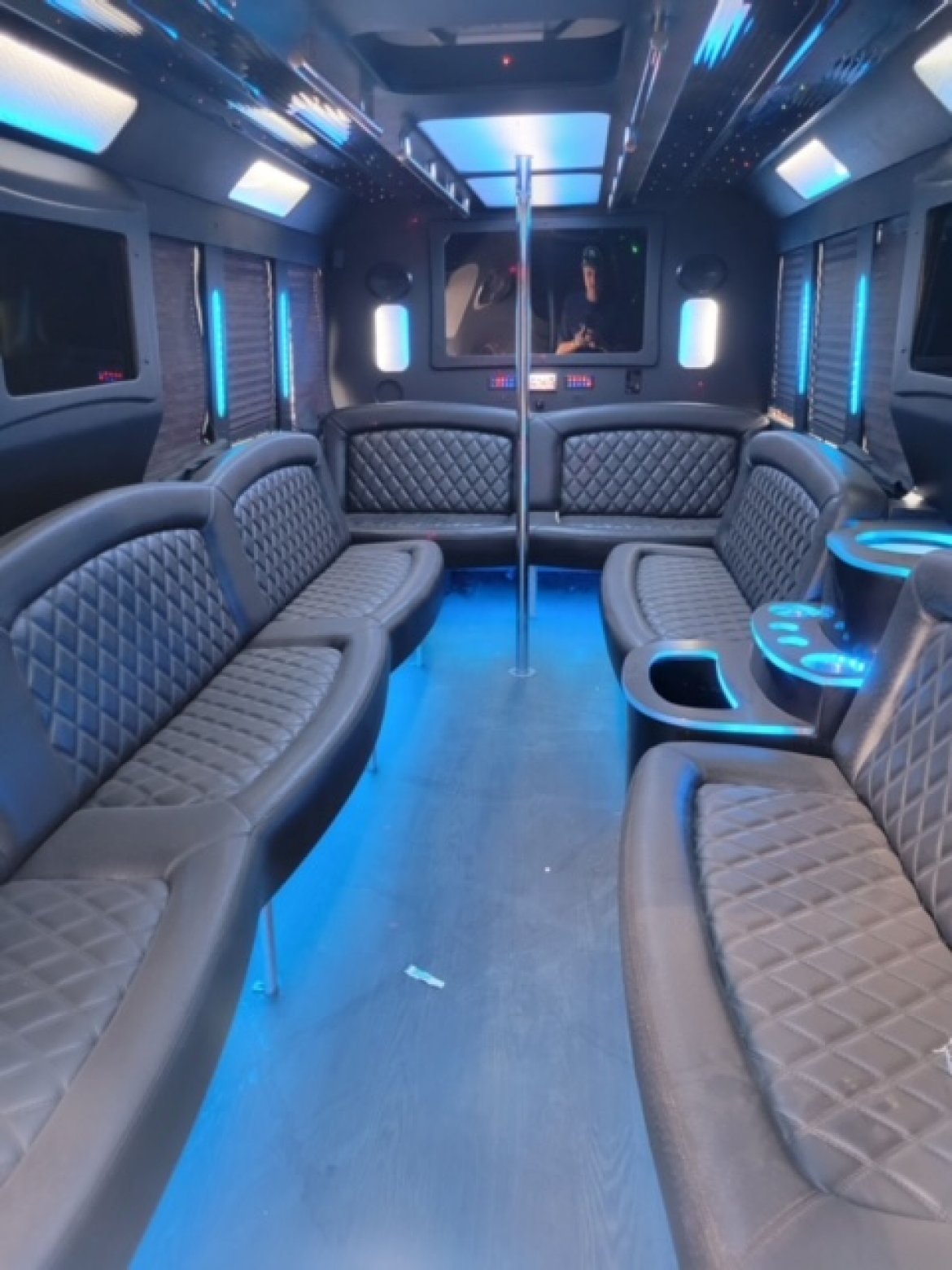 Limo Bus for Sale in fontana, CA - Photo 13