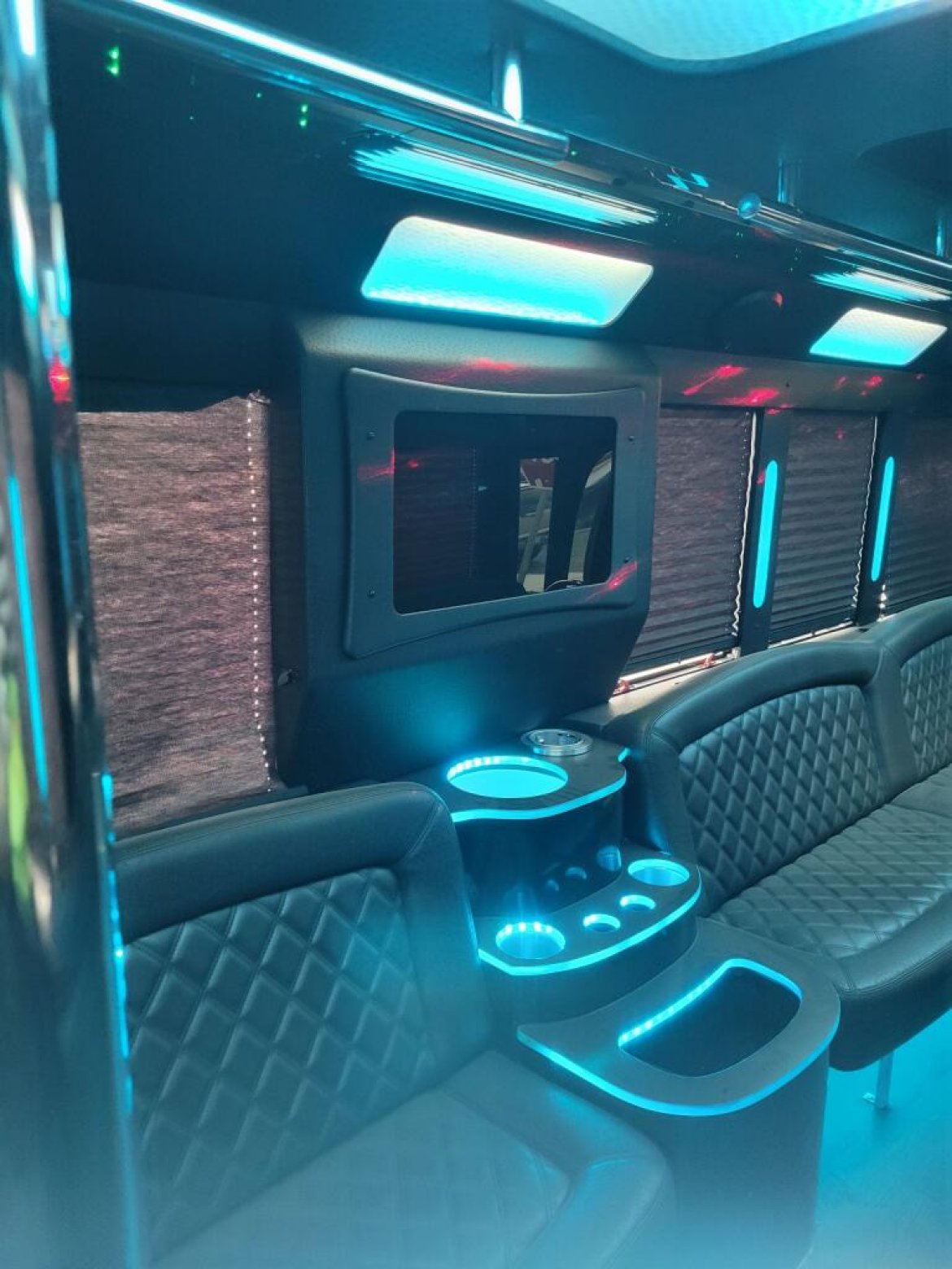 Limo Bus for Sale in fontana, CA - Photo 17