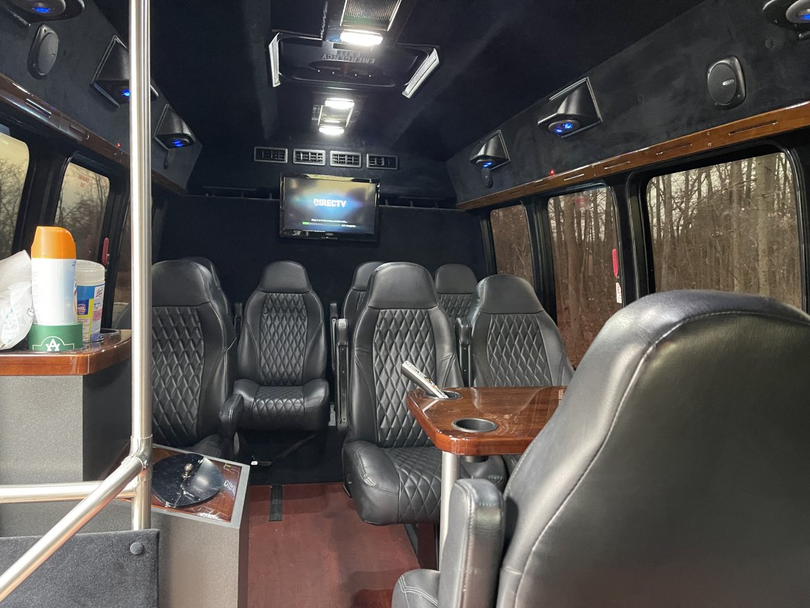 Limo Bus for Sale in Phoenix, MD - Photo 12