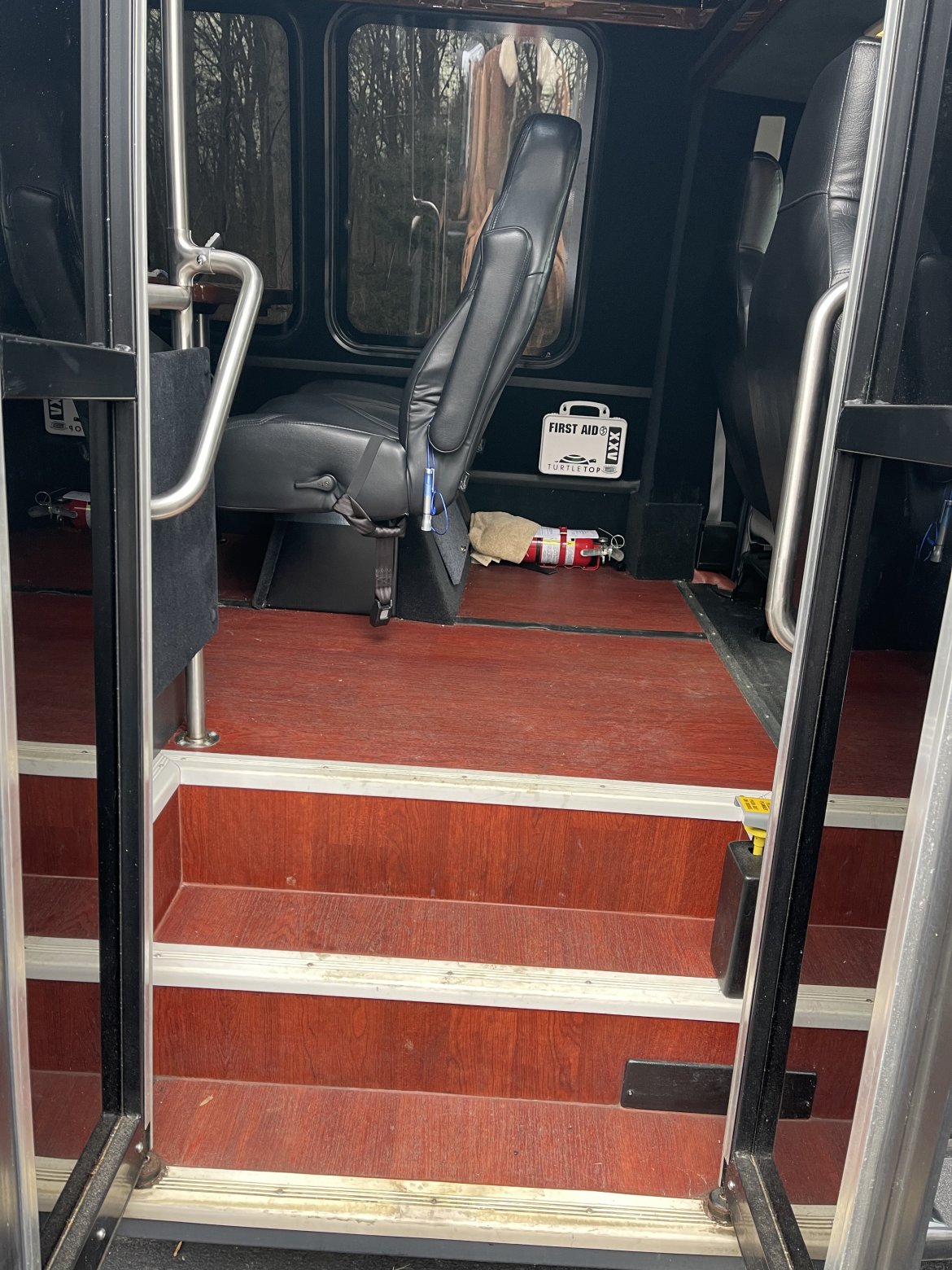 Limo Bus for Sale in Phoenix, MD - Photo 16