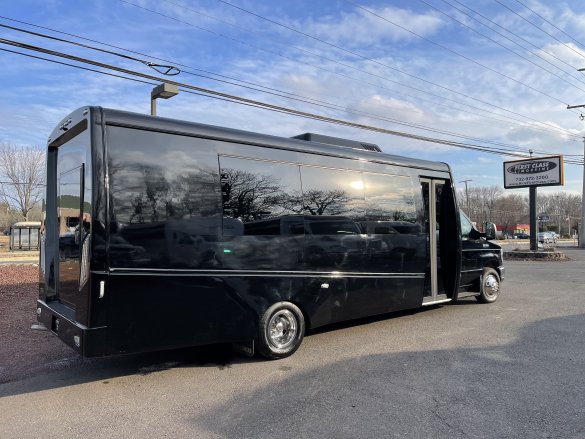 2017 Ford Explore Shuttle 28 Shuttle Bus for Sale in Morganville, NJ - Photo 2