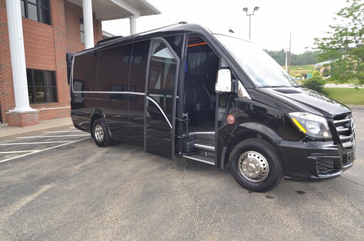 Photo of Sprinter for sale: 2016 Mercedes-Benz Sprinter by Global Motor Coach