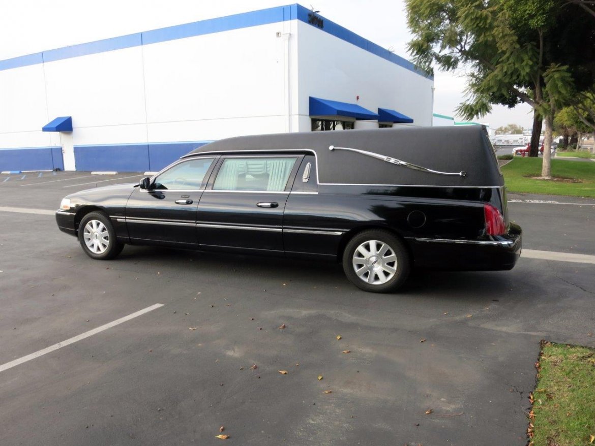 Funeral for Sale in CARSON, CA - Photo 6