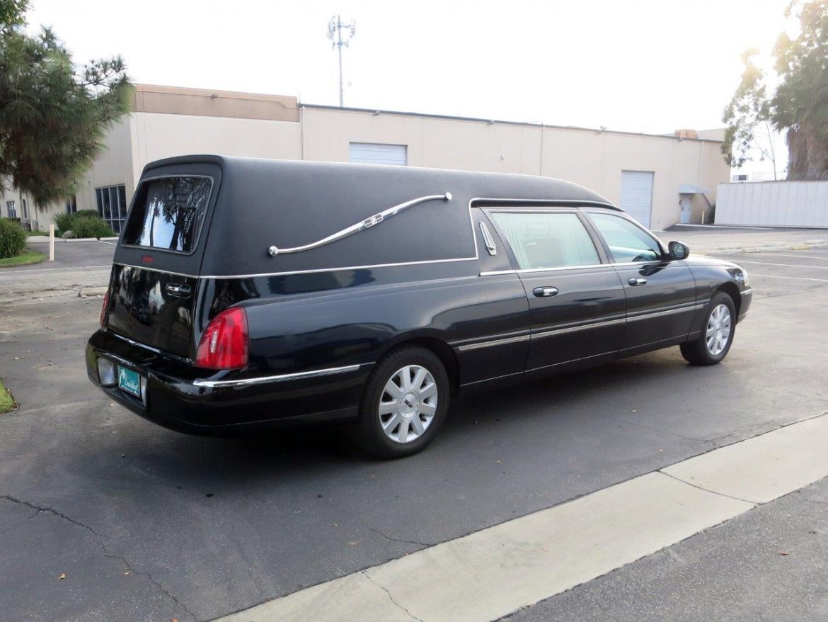 Funeral for Sale in CARSON, CA - Photo 9