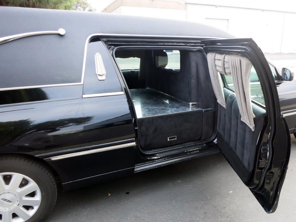 Funeral for Sale in CARSON, CA - Photo 13