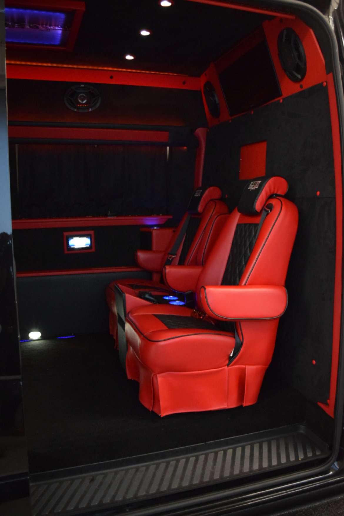 Limo Bus for Sale in Denver, NC - Photo 8